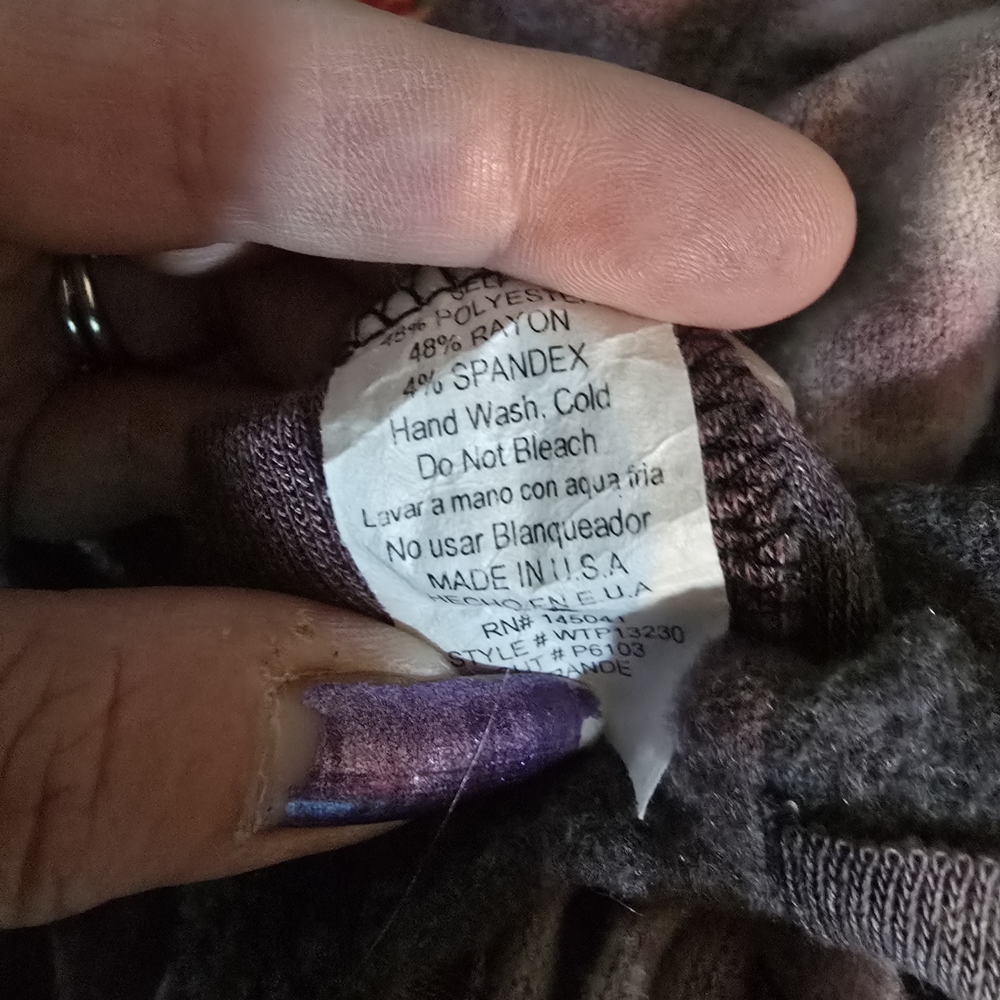 WinWin Multicolor Knit Sweater - Picture 7 of 7